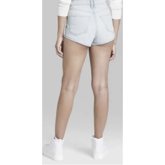 NWT Wild Fable Denim Shorts Light Wash Highest-Rise Cheeky Women's 12 / 31” - Picture 2 of 9